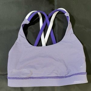 Lululemon sports bra - Size 2